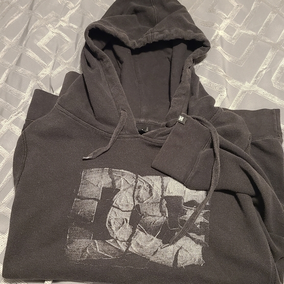 DC Hoodie (thin) - Picture 1 of 3